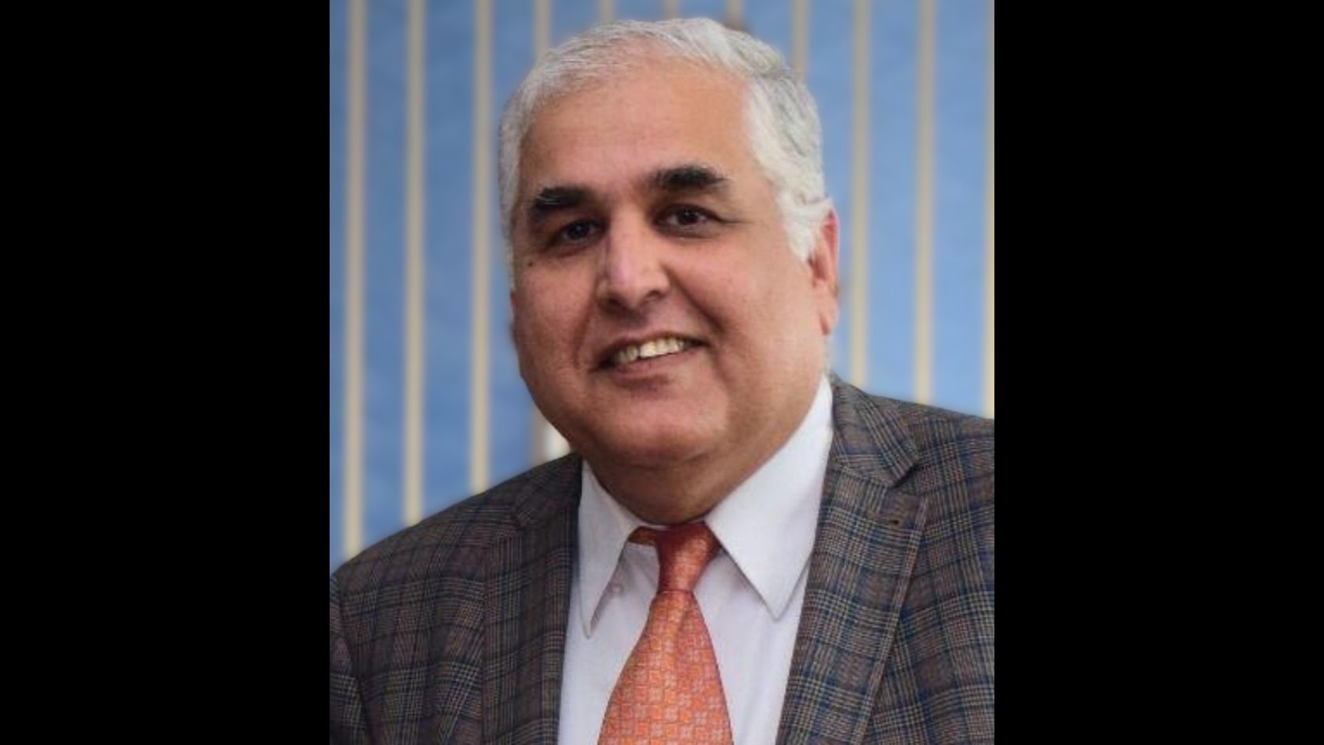 इंग्लैंड में डॉ नवीन को रास्ता दिखा रही घुचापाली वाली मां चंडी की ज्योति